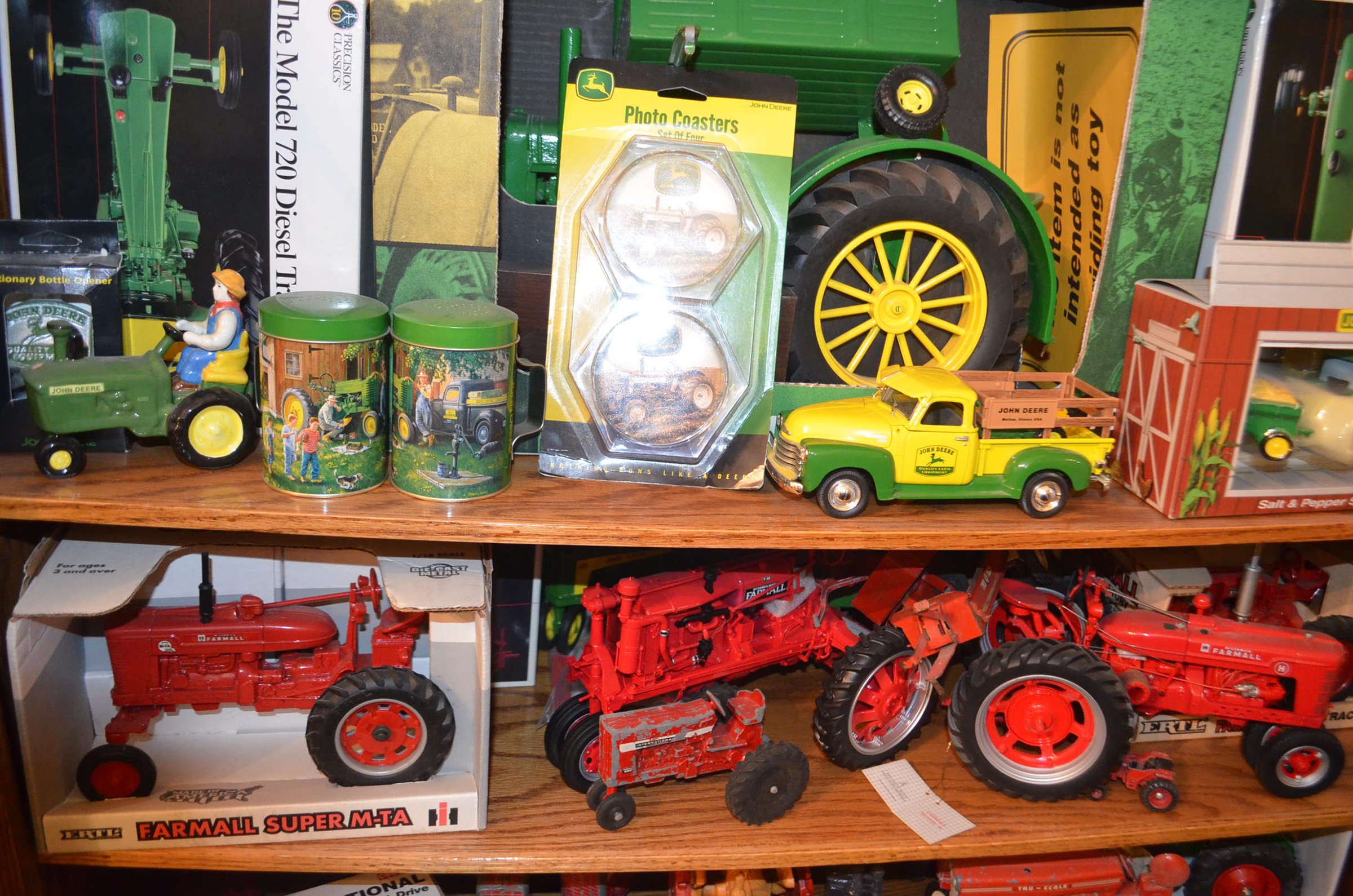 Property photo 83 - PERSONAL PROPERTY ANTIQUE & COLLECTIBLES AUCTION IN DEKALB CO., INDIANA